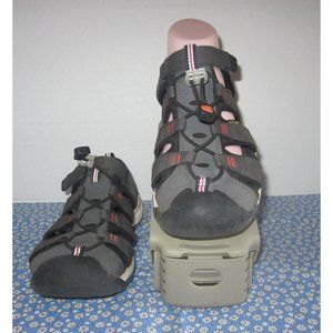 Keen Newport  H2 Sandals Boys  size 6 Hiking Outdoor